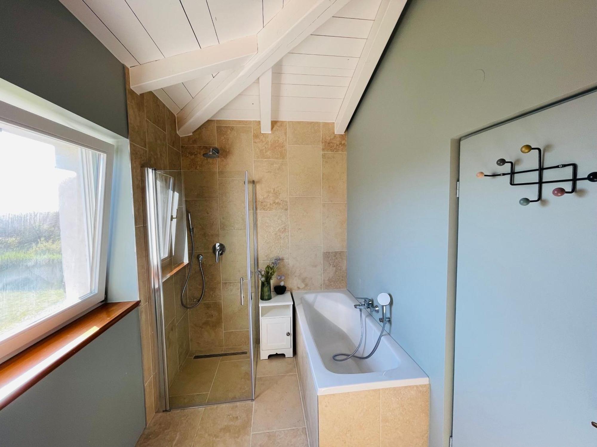 Luxury Villa In Istria - 9,000 Sqm Private Estate With Pool & Sauna, 15 Min To Sea, Near Fazana, 3 Bedrooms Juršići Exterior foto